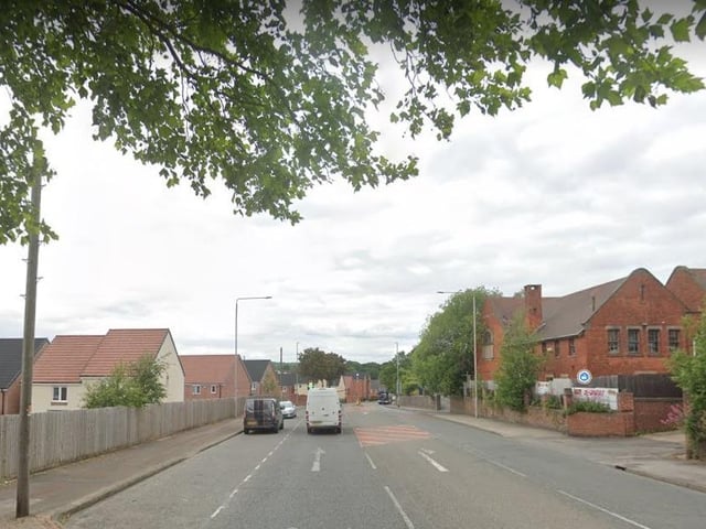In the Abbott Road and Pleasley Hill area, the average house price in 2022 was £162,000.