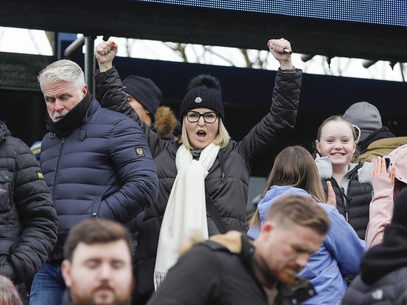 Mansfield Town kept up their good form with a win at Stockport County.