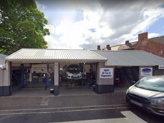 Dekmart Motors on Nursery Street, Mansfield, has a 5 out of 5 rating from 40 Google reviews.