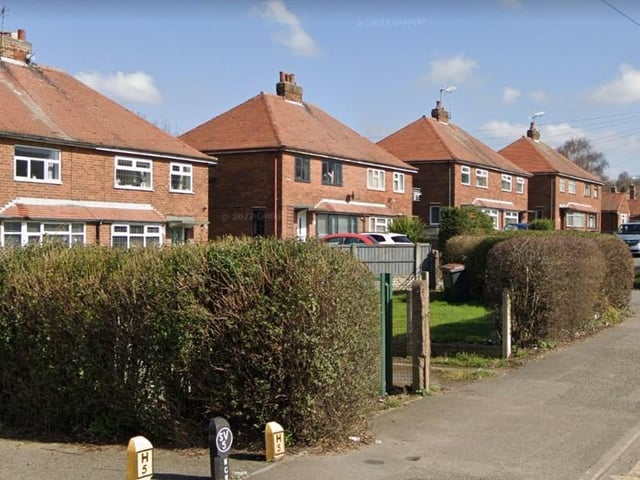 In the Selston MSOA, the estimated average household income before tax was £36,500.