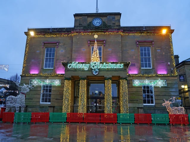 Mansfield Cosy Christmas market took place on Saturday 23rd November with sparkling Christmas decorations lighting up the town