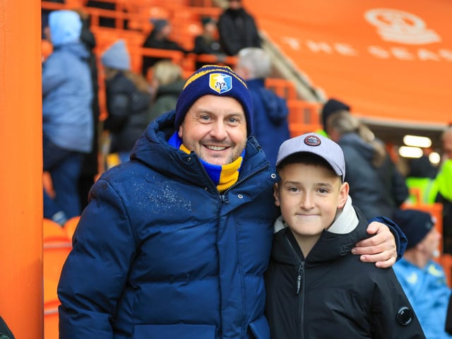 Mansfield Town enjoyed a fine day at the seaside after clocking up a second away win of the week.