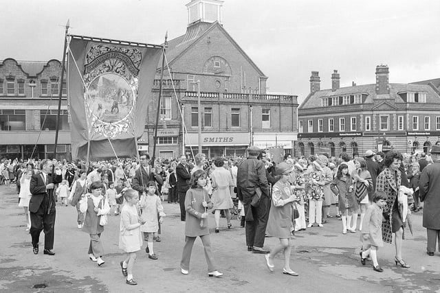 Sutton's Whit Walk - do you remember going?
