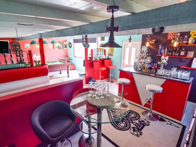 One last look at the marvellous 'man cave'. Ladies invited too, of course!