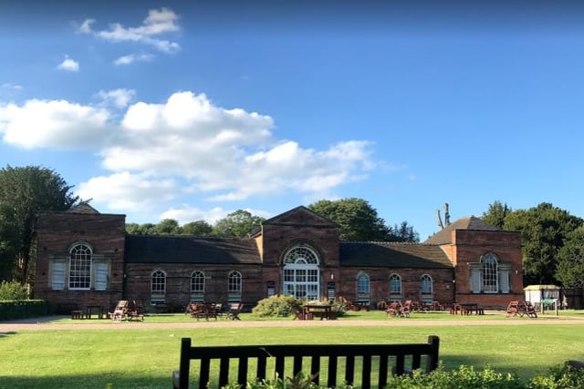 Take a short trip to one of the most visited parks in the East Midlands. Markeaton park has 207 acres of beautiful grounds just waiting for you to explore this weekend.
