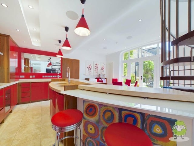 You can tell that the sleek open-plan area was inspired by an interior designer. Underfloor heating adds a further touch of luxury.