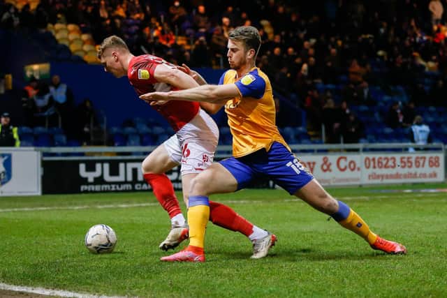 Rhys Oates pressures a defender - Photo by Chris Holloway / The Bigger Picture.media