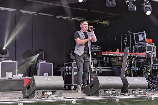 Popular local singer singer Dan Knight performs on the stage. (Photo by: Ashfield Independents)