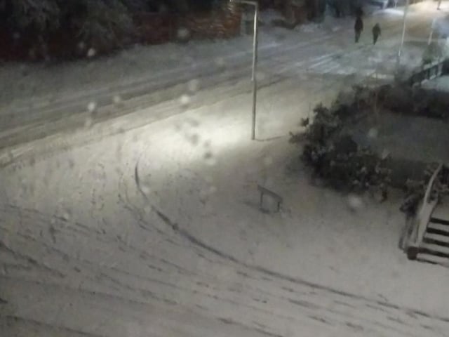A snowy street in Kimberley as the snow continues to fall.