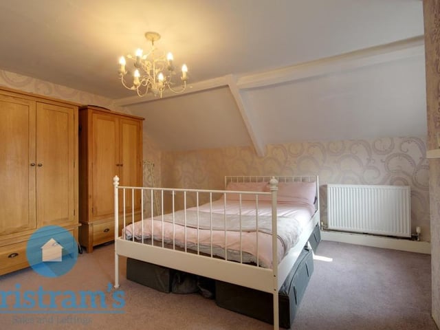 Another shot of the main bedroom. As you can see, there is more than enough space for wardrobes.