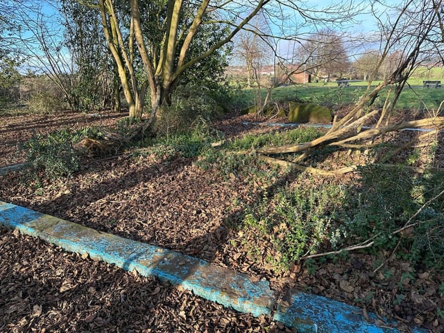 This is how the former pool site looks today, in 2025. Location: The Carrs, Warsop.