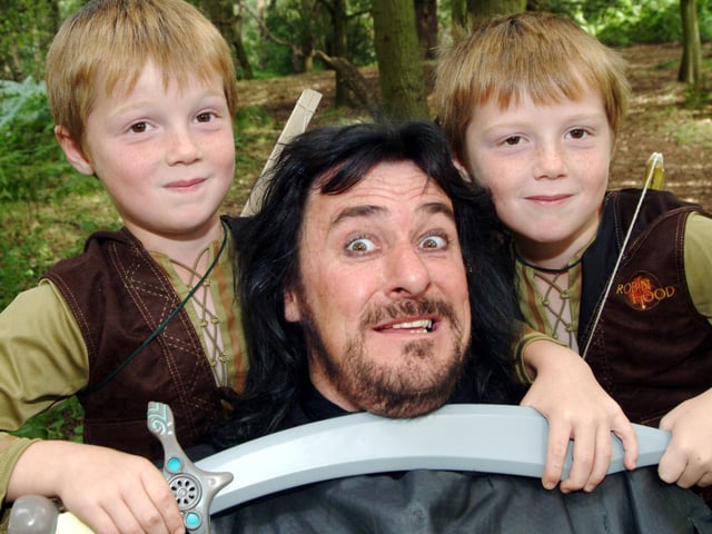 Twins Lewis and Max Tadman from Scarborough visited the area on holiday and are pictured with The Sheriff of Nottingham.