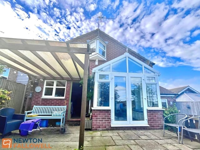 This beautifully presented and deceptively spacious three-bedroom chalet bungalow is set in Sutton-in-Ashfield- blending comfort, flexibility, and generous living space throughout, this attractive home is perfect for family life.