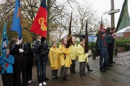 2008: Another superb shot snapped during a Remembrance Day Service in Eastwood.