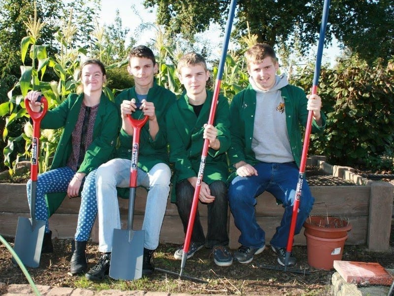 Students at Mansfield's Beech Academy with the gardening tools donated by Spear & Jackson.