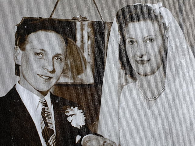 Colin and Noreen Barnes on their wedding day in 1950.