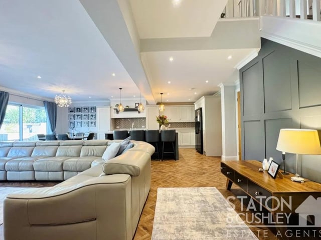 The simply 'wow' open plan family room/ kitchen is a superb room and is an ideal space to enjoy socialising, cooking and dining and benefits from having sliding two doors, creating the ideal indoor outdoor living that all families desire.