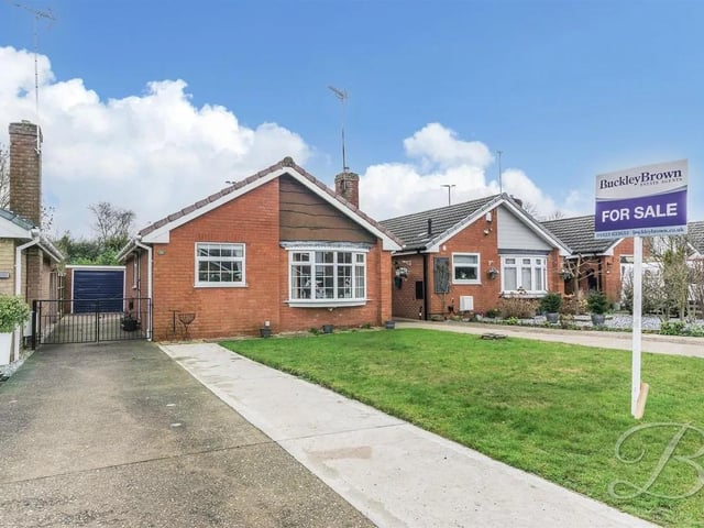 Welcome to this delightful two-bedroom detached bungalow, ideally located in Mansfield Woodhouse close to a range of local amenities, shops, and excellent transport links. Offering a combination of comfort and practicality, this property is perfect for those seeking a low-maintenance home in a convenient location.