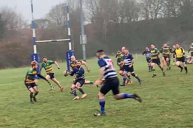 Mansfield on their way to an 11-try haul on Saturday.
