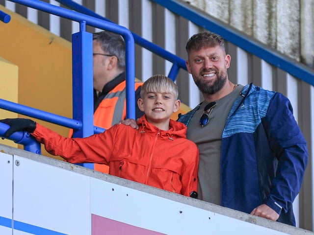 Mansfield Town extended their unbeaten run with another useful point against Burton Albion.
