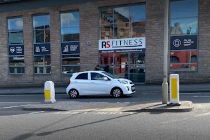 The gym off Stockwell Gate has received high praise from its customers, with 4.9 stars on google reviews. The gym is located at C4, St Crispin Court, Stockwell Gate, Mansfield.