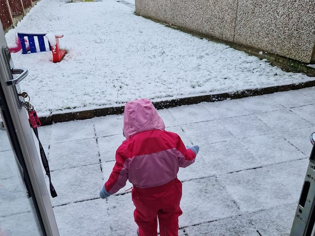 Snow settling in Shirebrook.
