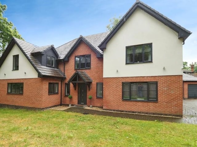 This 5 bed detached house in High Oakham Road, Mansfield is on the market for £725,000and in a highly desireable location