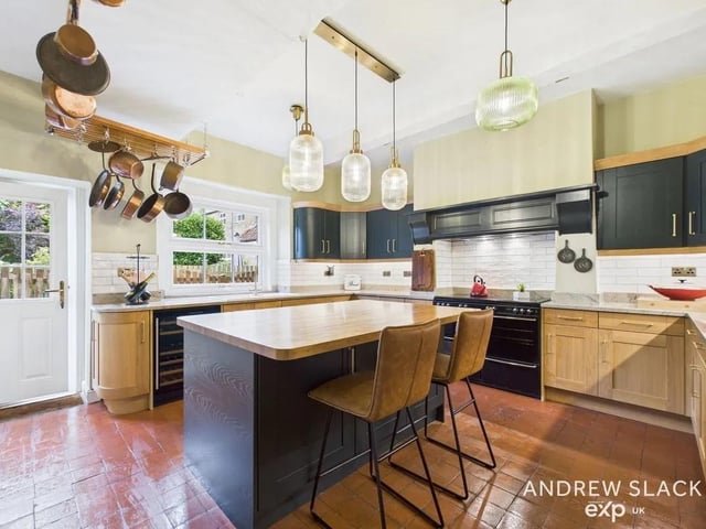 A rare opportunity to acquire a beautifully restored semi-detached Georgian farmhouse, set within the prestigious Rushley Manor private development. The property boasts a newly fitted farmhouse kitchen with quarry-tiled flooring, central island, Stoves range cooker, and integrated appliances.