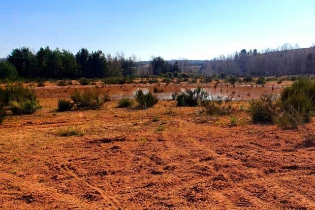 Mansfield police visited an area of land known as “The Desert” near the Oak Tree lane estate on Sunday afternoon (5 June) where people have been illegally driving off-road vehicles for years.