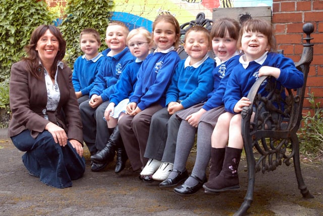 Ex-teacher Alison Downie made a return visit to the school 13 years ago from France and shared lots of smiles with Aaron Sutherland, Ari Bulmer, Ella Gray, Elisha Green, Aidan Sutherland, Alice Goldsmith and Jessica Johnston.