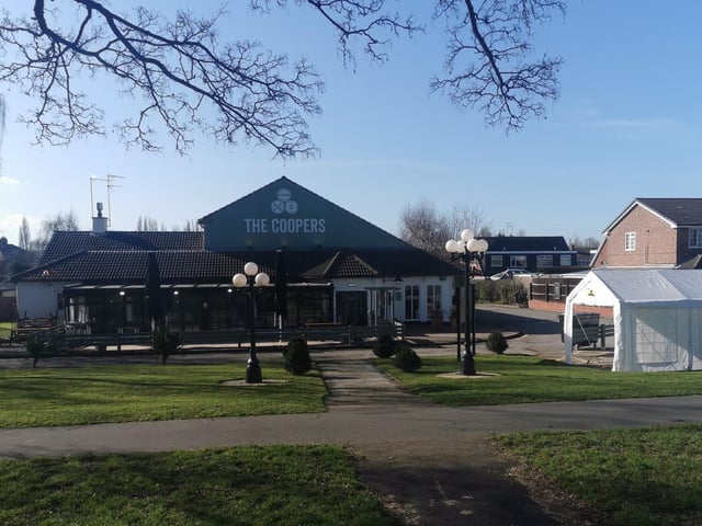 Your local dog friendly pub in Mansfield Woodhouse. Come and enjoy drinks and delicious food with your furry friend at your side