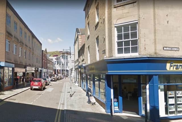 The incident happened on Queen Street in Mansfield town centre.