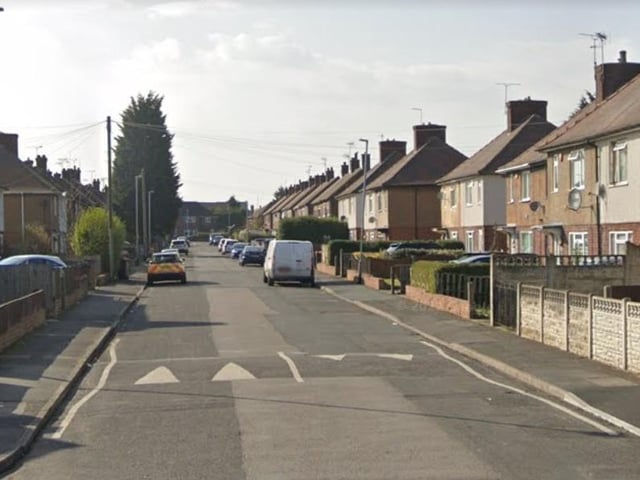 In East Kirkby MSOA, the estimated average household income before tax was £36,000
