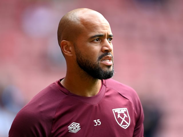 Leeds United are said to have made a deadline day move to bring in West Ham United goalkeeper Darren Randolph on loan, but the Hammers wouldn't allow the stopper to leave. Aston Villa were also said to be keen on the Republic of Ireland international. (The Athletic)