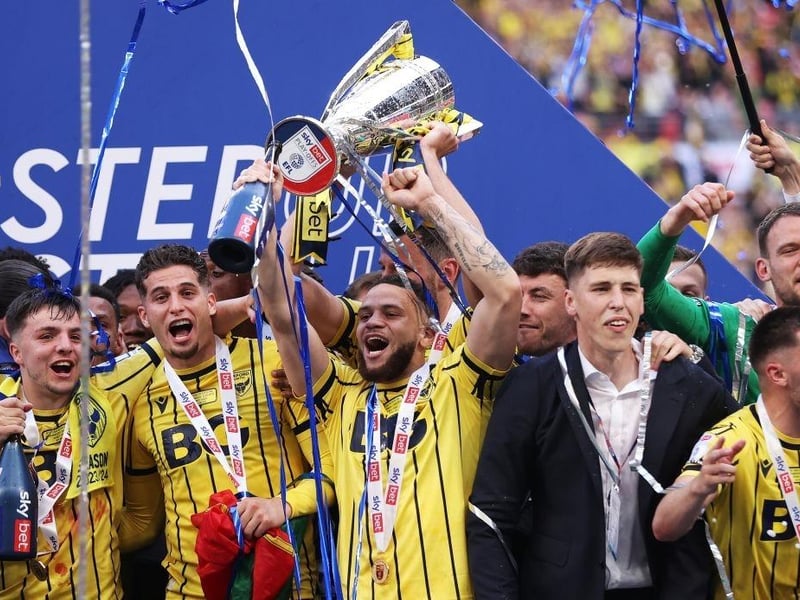 Position: Midfield Last club: Oxford United