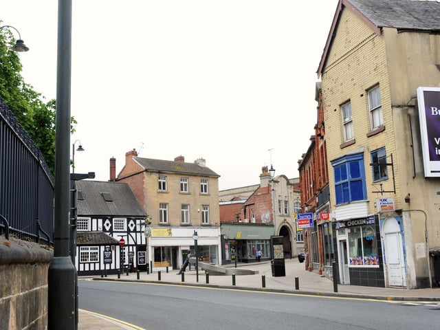 The Mansfield Town Centre Heritage Trail says: "The bridge from which Bridge Street takes its name was built in 1776. Before the bridge was built there were stepping stones over which horses and carts were driven."