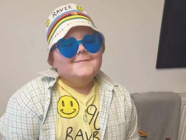 Seven-year-old Leo from Mansfield dressed up in a 90s-themed outfit.