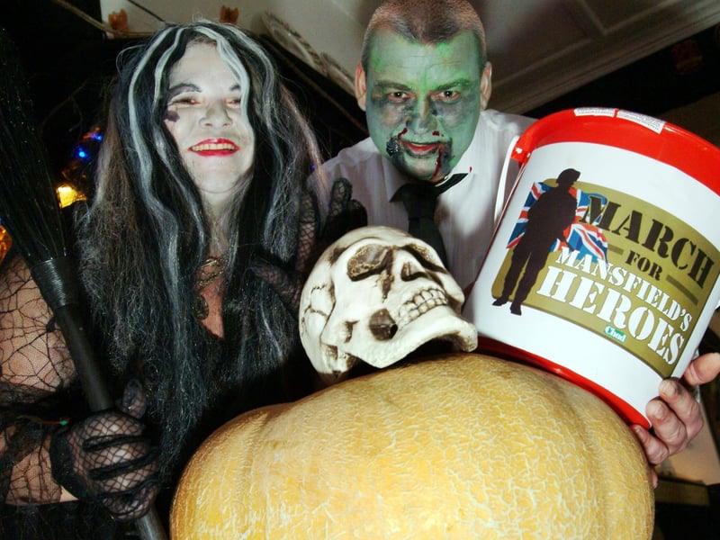 Licensee's Sandra Ross and David Hemmings of The Nell Gwyn Public House in Mansfield for a Halloween fundraiser in aid of The March For Mansfield Heroes Appeal.