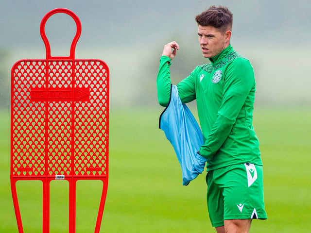 New Hibs signing Kevin Nisbet revealed there was late interest from Hearts before he put pen to paper on a deal to move to Easter Road. The striker completed his move from Dunfermline Athletic on Friday. (Evening News)