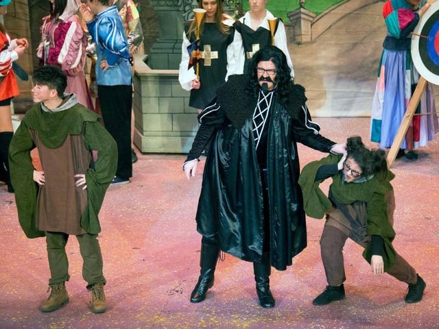 The villain Sheriff causing the audience to shout "boooooo!" during Robin Hood and the Babes in the Wood - 2016.