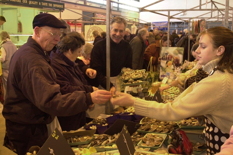 A busy day at the Bakewell Farmer's Market. Saturday 24/ February 2001.
