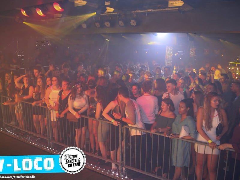 The crowd are ready for the show