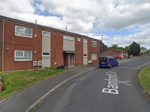 On Bamford Drive, Mansfield, NG18 3PX, three houses sold for an average of £61,650.