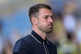 Aaron Ramsey, the Oxford United manager looks on during the pre-season friendly match between Oxford United and Ipswich Town at the Kassam Stadium on August 01, 2026 in Oxford, England. (Photo by David Rogers/Getty Images)