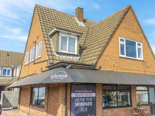 Alexsa Beauty & Holistic Studio, located at 61 S Ridge Drive in Mansfield, has a rating of 4.8. This salon won the Beauty Salon of the Year award in 2018. To find out more and book an appointment, visit alexsa.co.uk