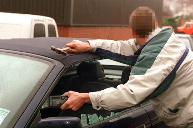 Police have issued security advice after a 'small number' of break-ins to vehicles in Mansfield.