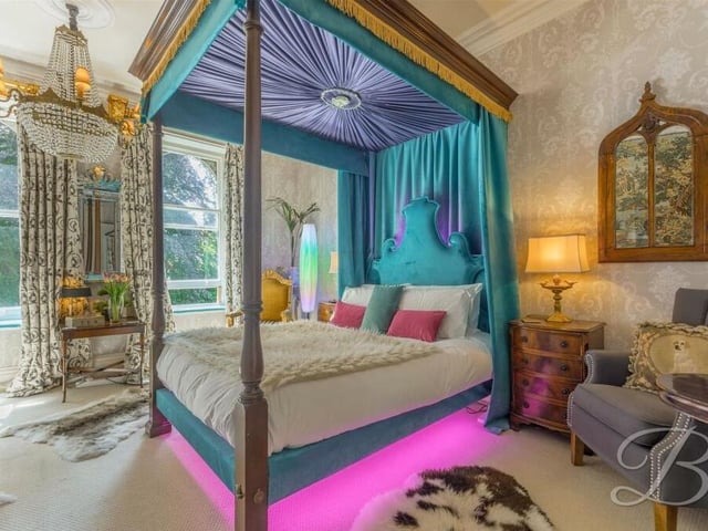 All four double bedrooms on the first floor are kept to a pristine standard, complete with fitted carpets, most notably this beauty. Has that wow factor hit you yet?