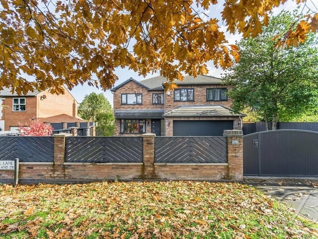 This beautiful, architect-designed five bedroom detached property is located in the sought after area of Berry Hill.