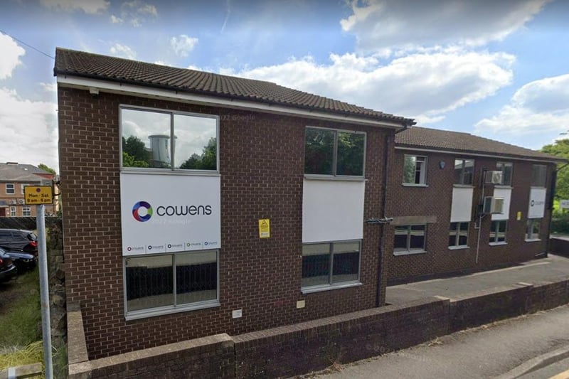 Cowens on Commercial Gate, Mansfield, was founded in the Midlands in 1973 by Bob Cowen and Slav Kuchta, as a commercial insurance broker.