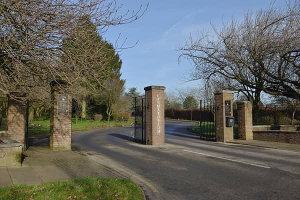 Mansfield Crematorium, Derby Road.